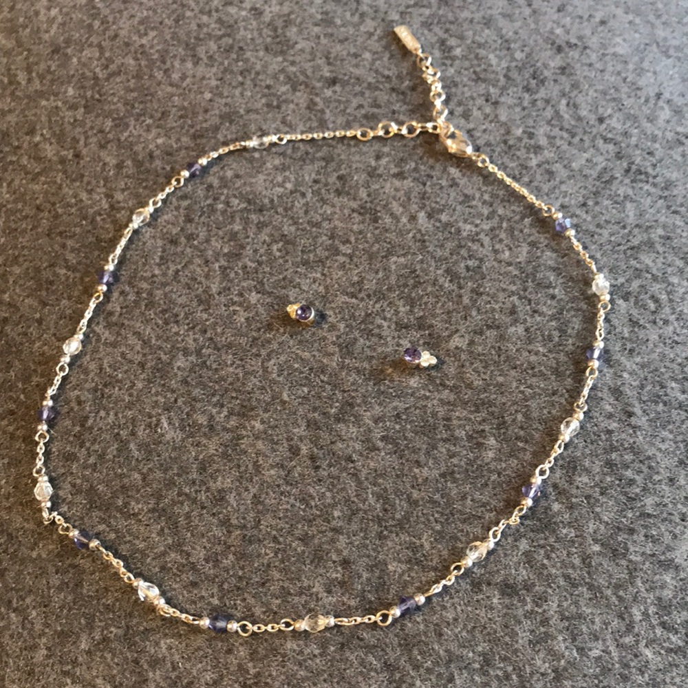 Necklace and earring set